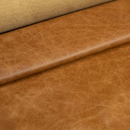 Кожа мебельная TUSCANIA коричневый CARAMEL  0,8-1,0 Италия